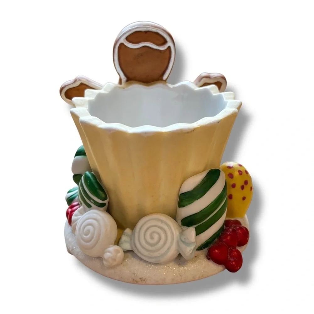 PartyLite charming gingerbread